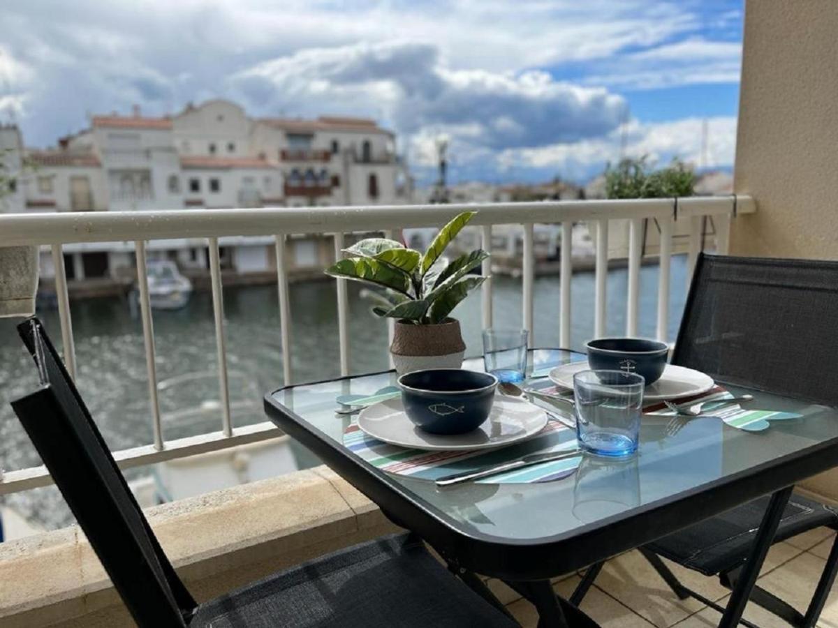 Appartamento Welcs Apartamento 008 Emp Cerca De La Playa Empuriabrava Esterno foto